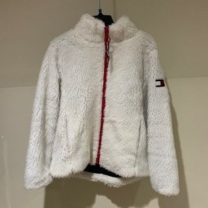 Women fuzzy zip up